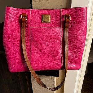 Large Dooney & Burke Lexington Pebble Grain Handbag